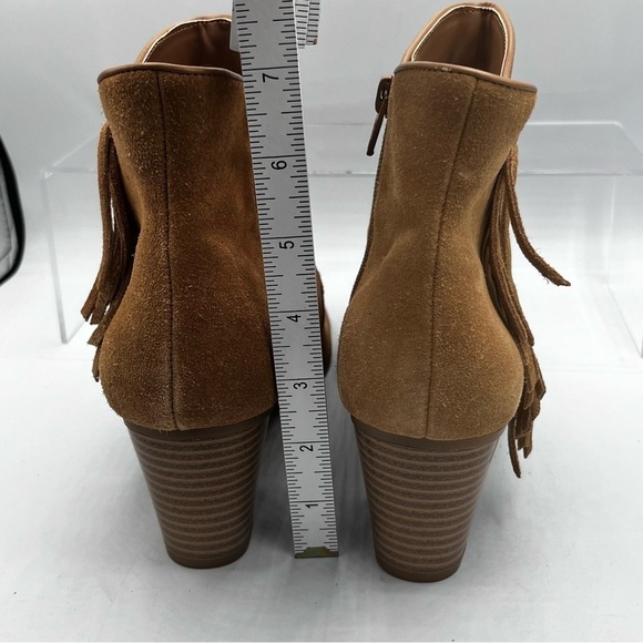 Bass Ankle Bootie Women’s Size 7.5 Tan Eve Suede Fringed Heeled Zip Boho Boot - Picture 8 of 10